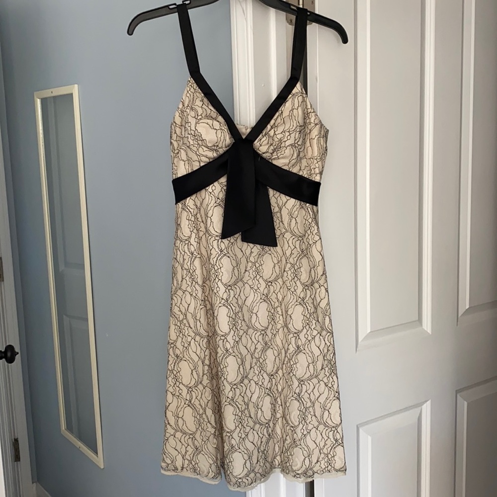 White House Black Market dress size 2